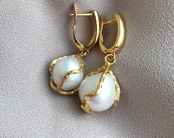 Caged Fireball Pearl Gold Earrings, Natural Baroque Pearl Earrings, Gold Leverback Earrings, Bridal Jewelry, Special Day Gift, Gift for Her