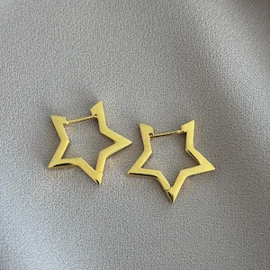 24K Gold Star Hoop Earrings: Chunky Brass, Hypoallergenic