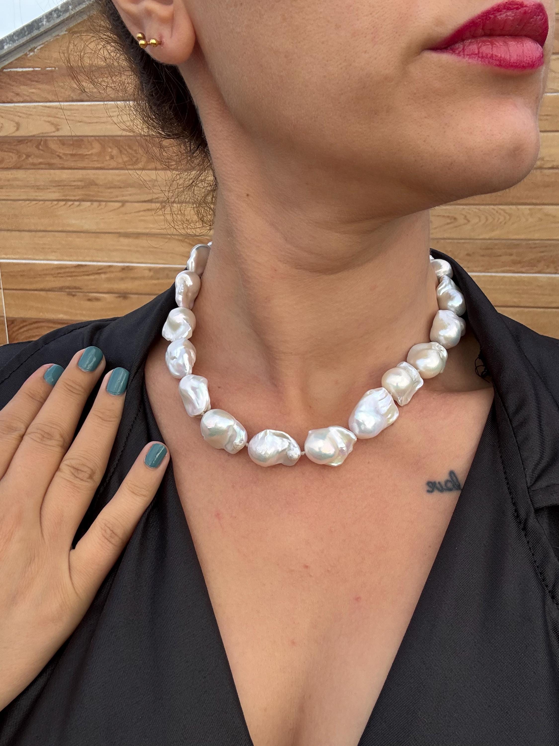 Timeless Large White Baroque Pearl Necklace - Etsy Canada