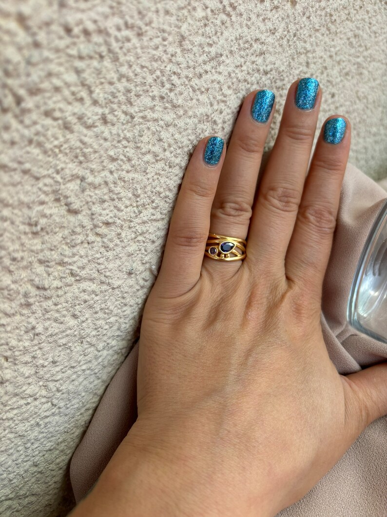 Verstellbarer Eleganter Designer Ring mit Zwei Zirkon Steinen Bild 3