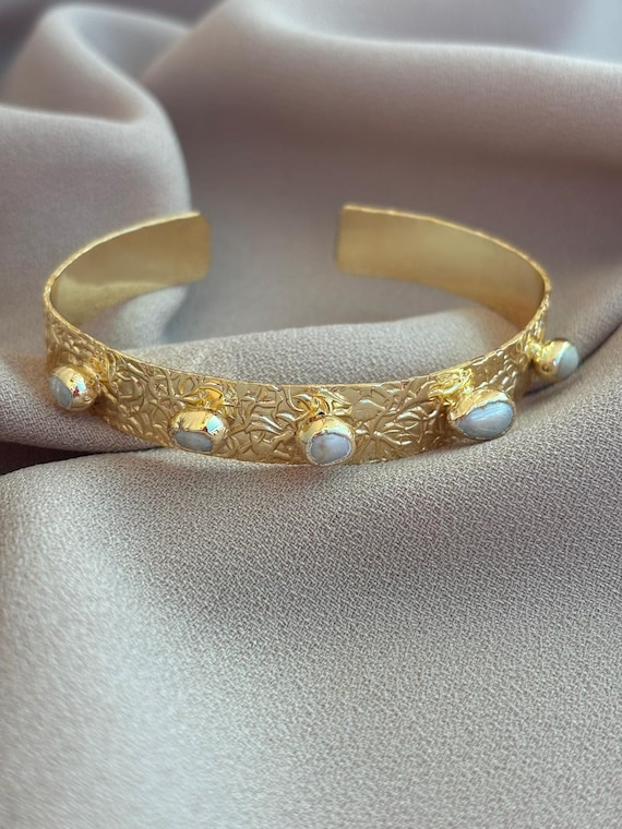 22k Gold Plated Cuff Bracelet: Real Barley Pearl Bridal Jewelry
