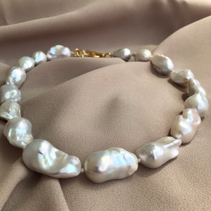 NEW Large Baroque Pearl Necklace, White Baroque Necklace, Timeless Necklace, Real Baroque Pearl Necklace, Wedding Jewelry, Bridal Necklace image 5