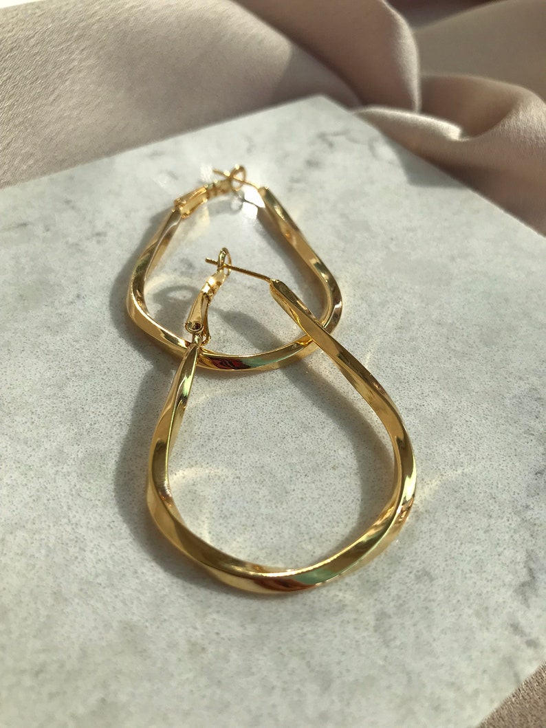 Oval Twirl Earrings, Twirl Hoop Earrings, Gold Modern Earrings, Chunky Hoop Earrings, Christmas Gift, Special Occasion Gifts, Gift for Her image 2