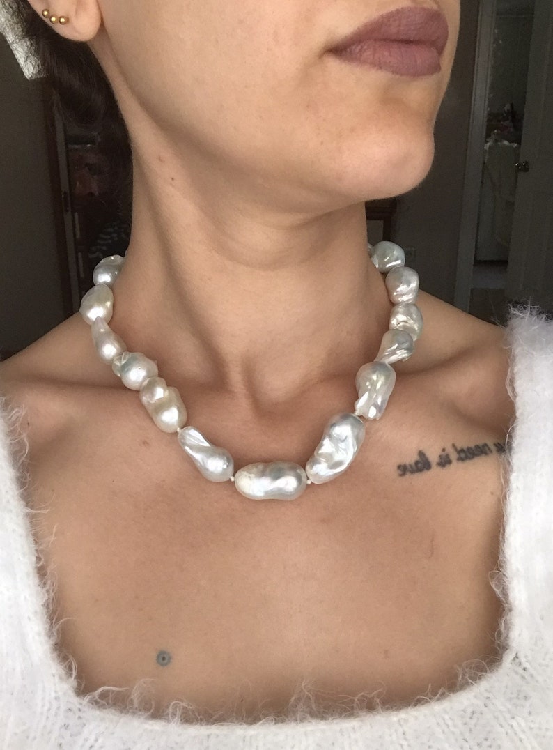 NEW Large Baroque Pearl Necklace, White Baroque Necklace, Timeless Necklace, Real Baroque Pearl Necklace, Wedding Jewelry, Bridal Necklace image 6