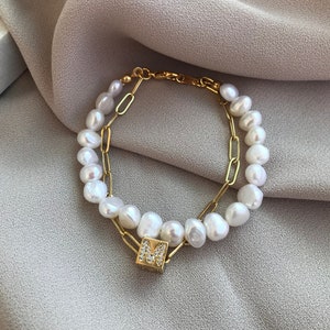Real Pearl Gold Chain Bracelet: Personalized Initial Bangle