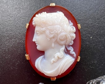 Victorian 18K gold agate female portrait cameo brooch, antique cameo brooch French antique birthday brooch gift anniversary brooch gift