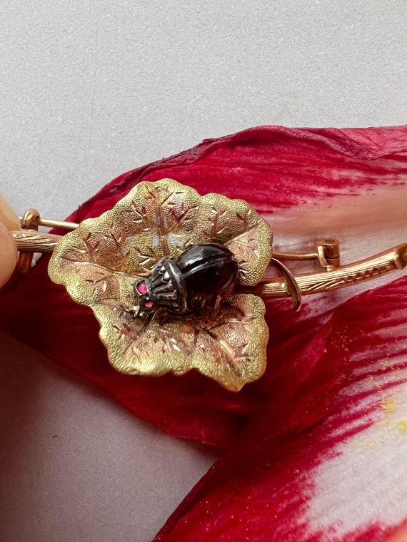 18K gold Victorian garnet ruby ladybug brooch, gol