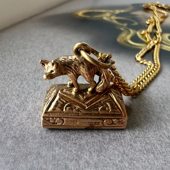 Antique 9K gold bloodstone fox fob pendant, Victo… - image 2