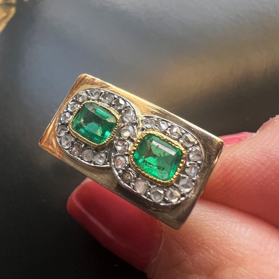 Retro 18K gold emerald and diamond French tank ri… - image 6