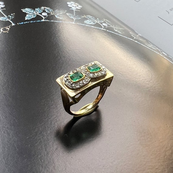 Retro 18K gold emerald and diamond French tank ri… - image 4