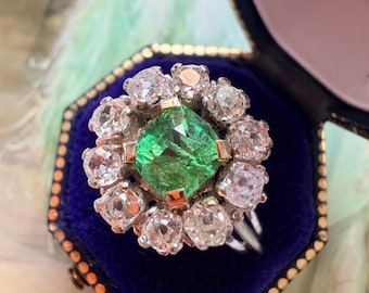 French 18K white gold green tsavorite garnet diamond cluster ring