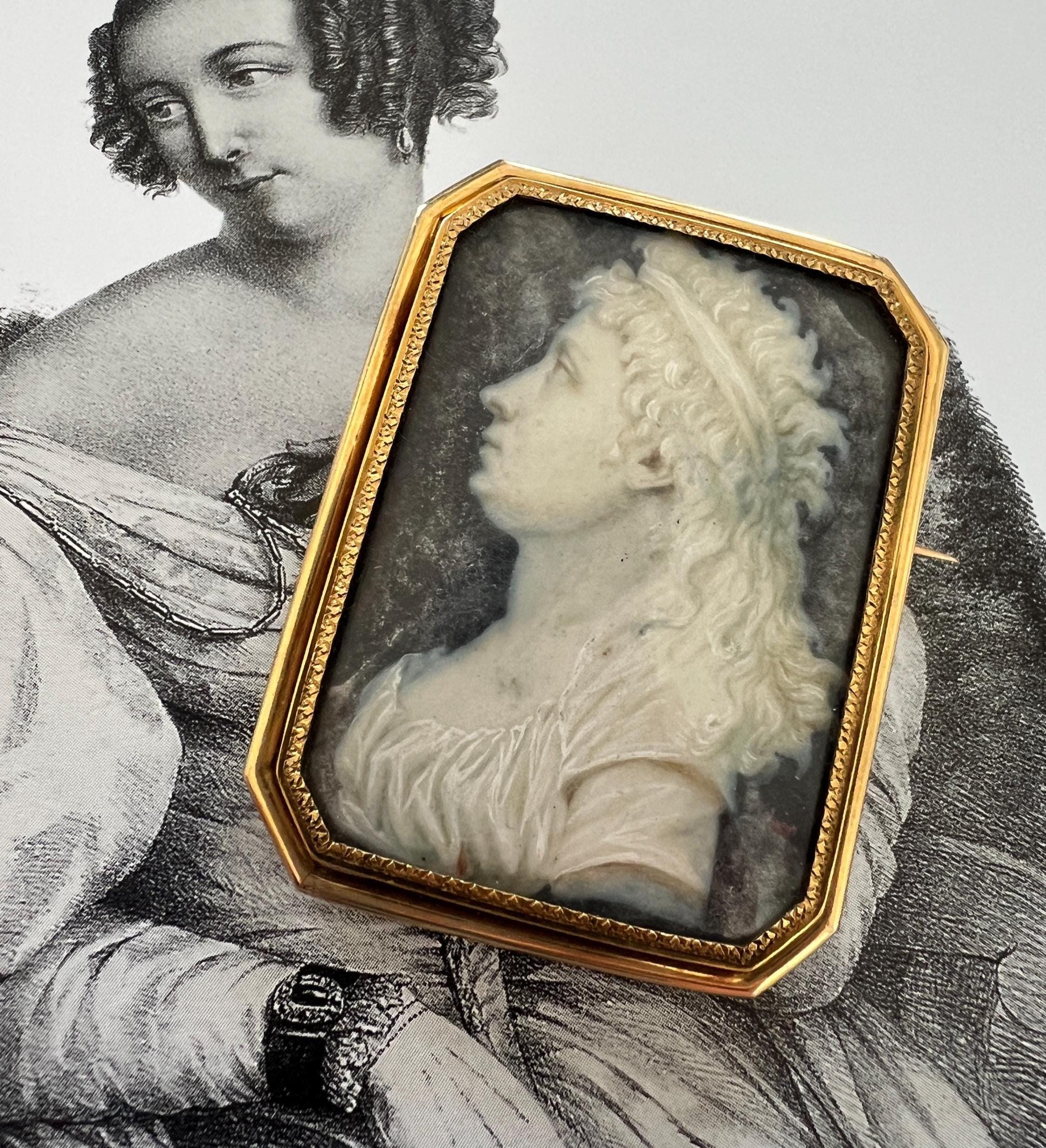 Broche En Or 18 Carats Avec Camée Portrait De Profil - Vintage, Environ 10g, Occasion