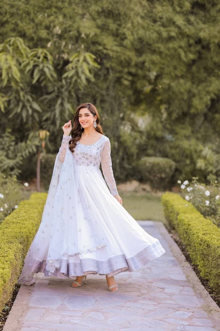 Full white hotsell anarkali dress