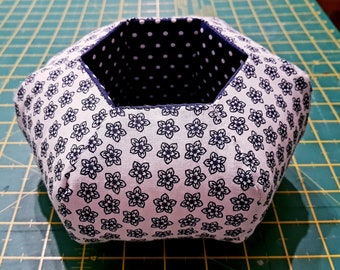 Pincushion and sewing clip caddy - 12 page PDF sewing pattern with full size templates