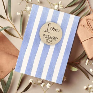 Einschulungskarte mit Name, Schulkind 2025,  Geschenk zum Einschulung, Karte mit Namenschild , Erste Klasse, Karte zum Einschulung Junge