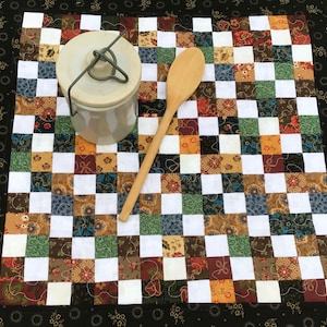 Stair Step Small Quilt, 19”x19”