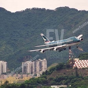 Cathay Pacific, Checker Board, impresión de fotografía de avión, aeropuerto de Kai Tak. Avión de la sala de estar, avión de la decoración de la oficina, arte de la pared de la decoración del hogar,