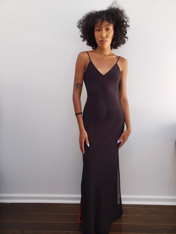 sleek sexy body-con long black dress gown maxi pro