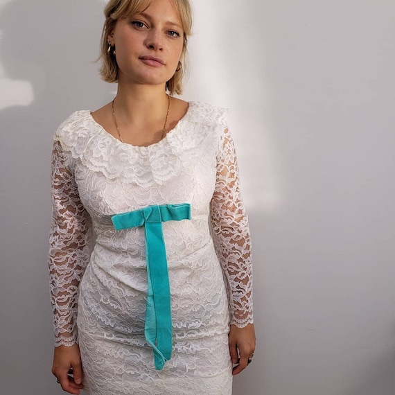 vintage 1960s white lace mini dress velvet swinger