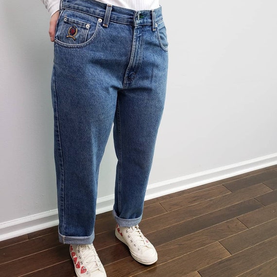 tommy hilfiger jeans embroidered