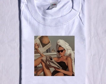Aesthetic graphic logo T-shirt