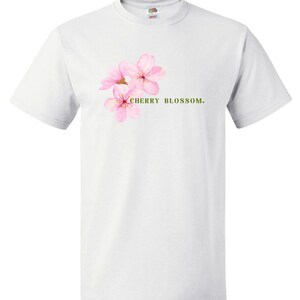 桜グラフィックロゴTシャツ ラナ