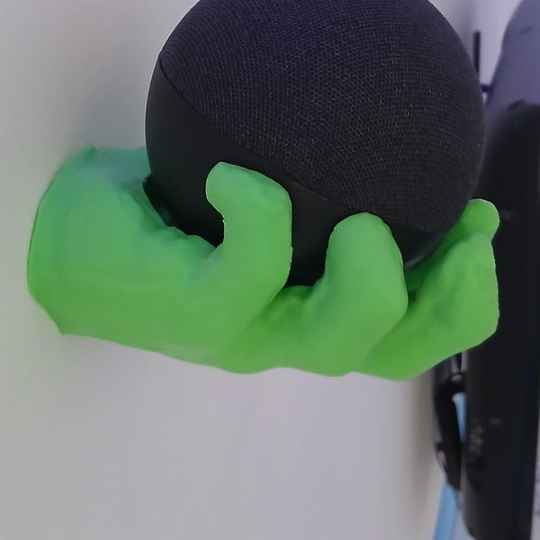 Marvel Hulk Alexa Dot Wall Shelf – Superhero Smart Speaker Holder for Geeky Home Decor