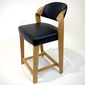 Custom Counter Height Stool, Solid Oak Heigh Chair in Leather, Wooden Counter Stools, Bar stools with back, Kitchen stool, High Chair