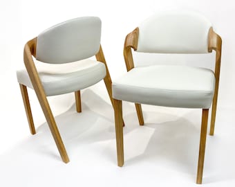 Vollständig handgefertigt aus massivem Eichen-Esszimmerstuhl, Echtleder-Seitenstühlen, Mid Century Modern Accent Chair, handgefertigten Holzmöbeln