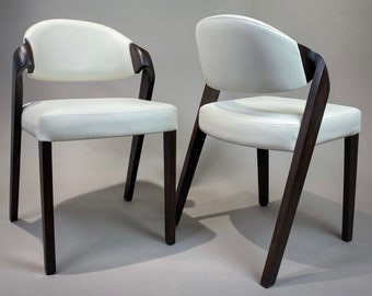Fully Handcrafted dining chairs "Sidney" in solid oak, Dining room chair, Wooden chairs for living room, Handmade wooden furniture