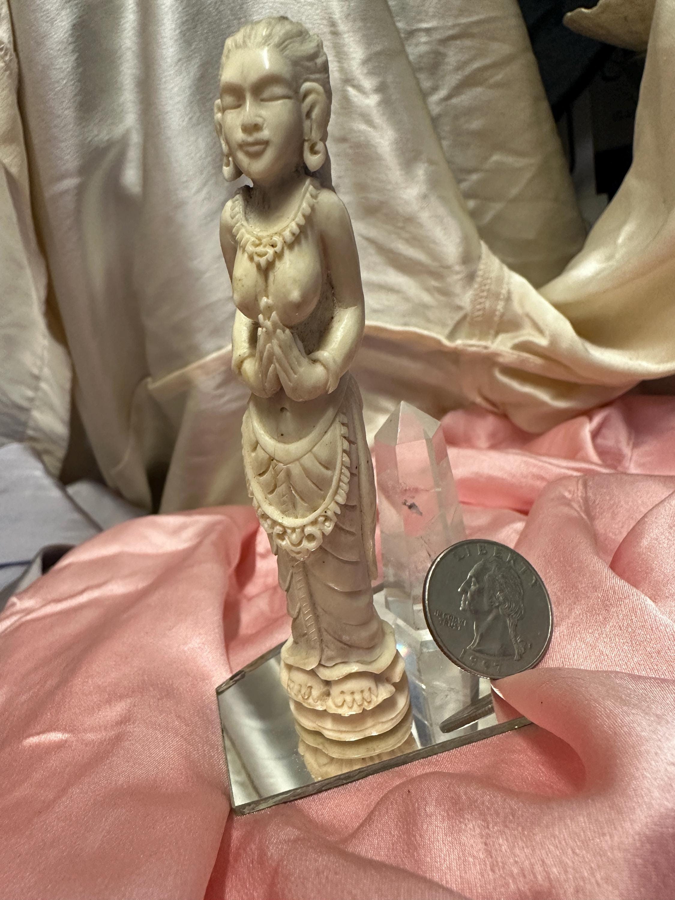 Bali goddess statue - Etsy 日本