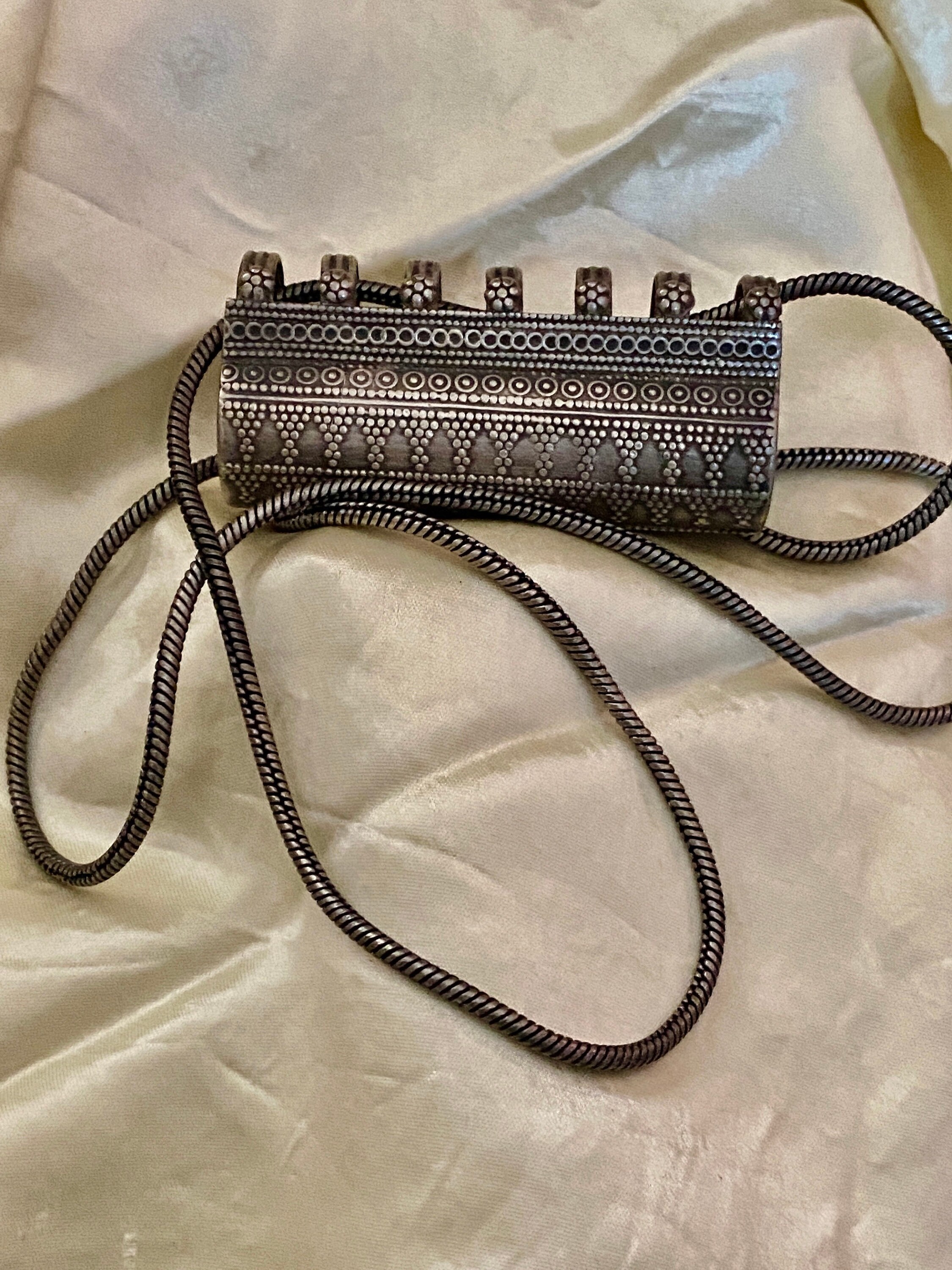 INDIA TRIBAL SILVER Prayer Box Amulet Vintage Ribari - Etsy