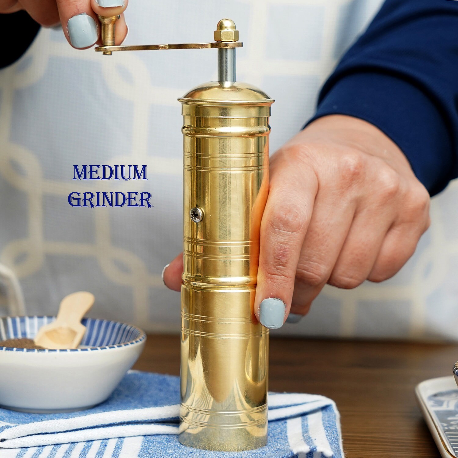 8.5 Handmade Manual Brass Coffee Grinder, Portable Turkish Hand Crank  Coffee Mill, Kitchen Decor, Pepper Mill, Turkish Coffee Grinder, Coffee  Beans