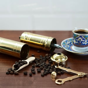 Set of 3, Traditional Turkish Coffee Grinders, Pepper Mill, Spice Grinder, Brass Mill, Manual Coffee Grinder, Manual Pepper Grinder image 4