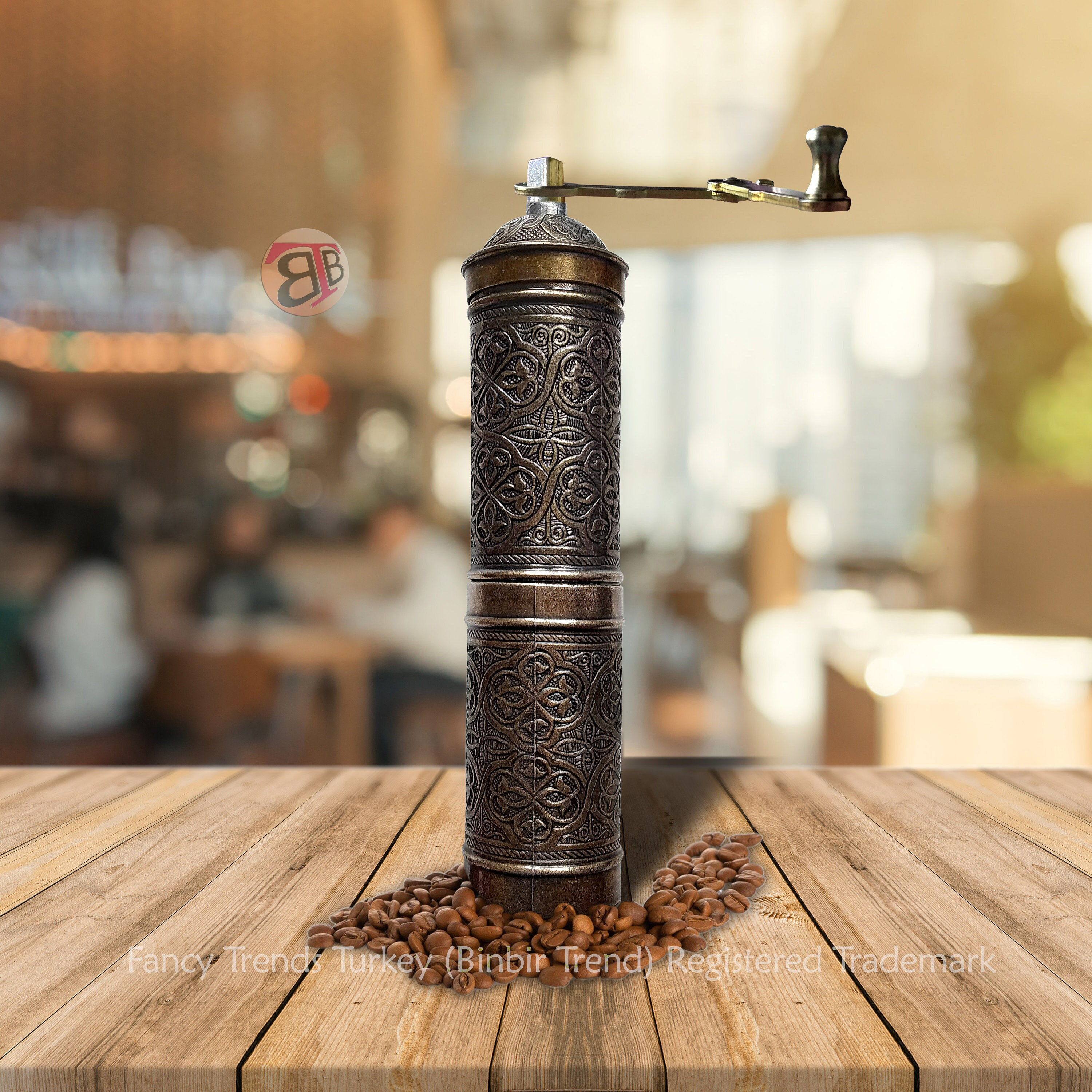 Large Coffee Grinder - Green - Italian-Made Hand Crank - Burr Style