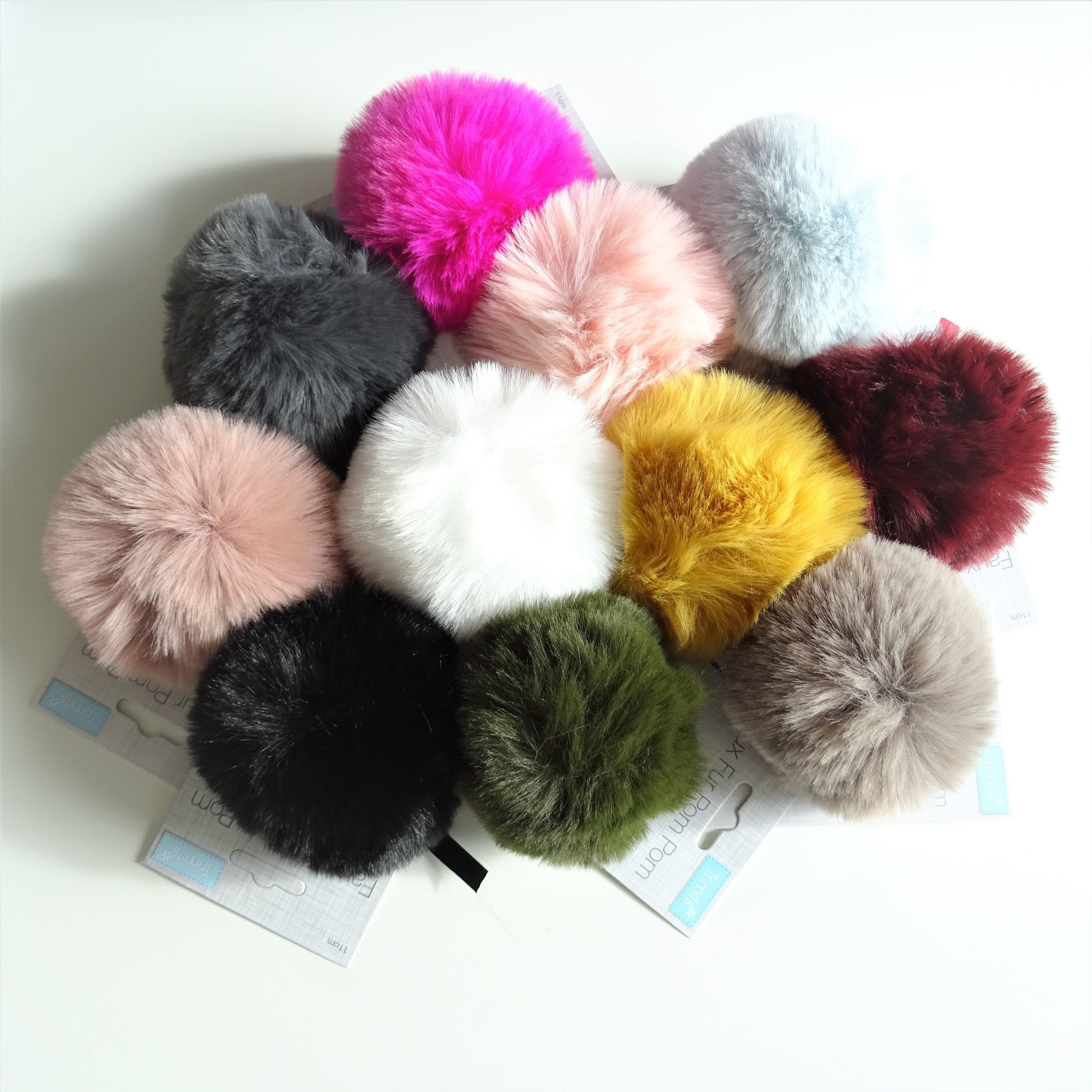 Large 11cm Faux Fur Pompoms From Trimits Available in Selection of Colours,  Tie-on Pompom, Pompoms for Hat Making -  Finland