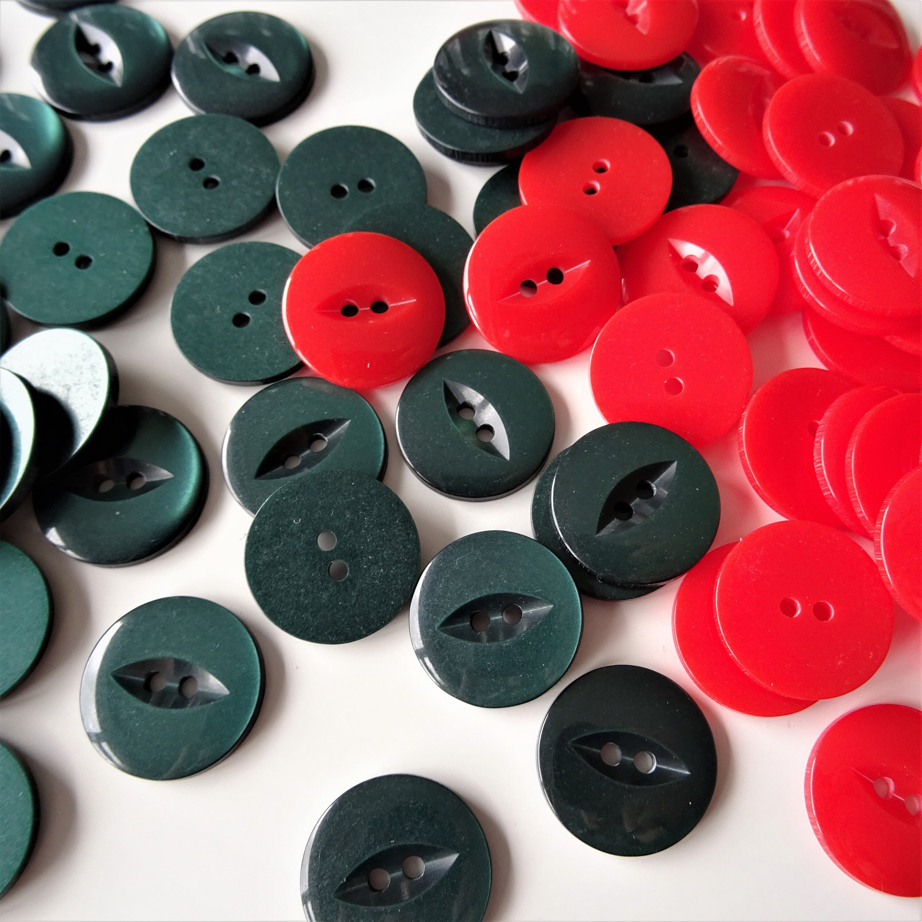 Wooden Handmade With Love Buttons, Round 15mm or 20mm 2 Hole Craft Buttons,  Pack of 6, 8, 10 or 12 