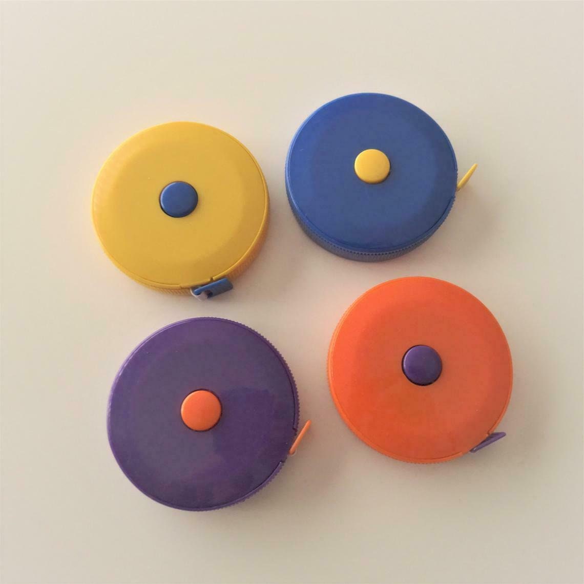 Yarn Ball/ Wool Retractable Tape Measure. Sewing, Knitting and Other  Crafts. 60 In/150 Cm. 