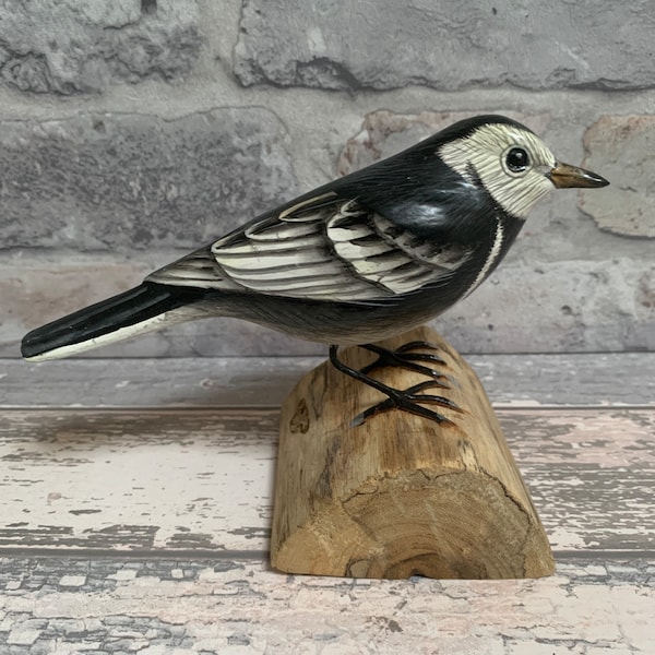 Wagtail Hand Carved Wooden Bird, Gifts For Bird Lovers, Fairtrade Gifts For Him, Bird Watcher Gift