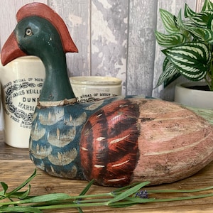 Decorative Vintage Wooden Chicken, Wooden Decoy Duck, Carved Wood Duck Decoy, Vintage Gift, Man Cave