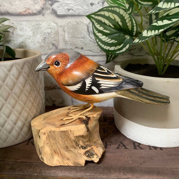 Chaffinch Ornement Oiseau en bois sculpté à la main, Cadeaux pour les amateurs d’oiseaux, Indigo Cottage Company, Cadeaux de cuisine de ferme, Cadeau de la fête des Pères