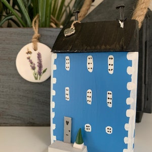 Driftwood Cottage, Reversible Driftwood Art House, Driftwood Coastal Gifts For Him, Coastal Farmhouse Kitchen Interior Design Pieces