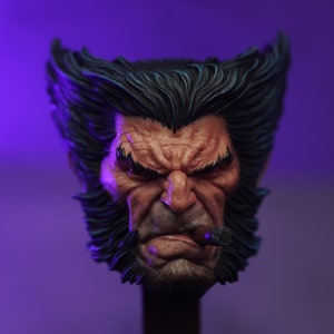 LOGAN Imán pintado/escultura de busto, esculpida y pintada a mano, IMANES ADJUNTOS, versión Comic Blue Hair imagen 1