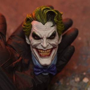 The Comedian, handmade sculpture bust, hand painted sculpture art, hand painted, Joker art, Joker bust