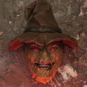 SCARECROW Painted Magnet/Bust Sculpture, Hand sculpted & hand painted, MAGNETS ATTACHED