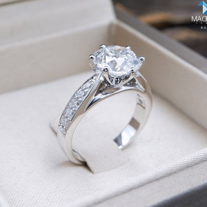 0.40 Cts Cubic Zirconia / Sterling Silver 925 Ring / Rhodium