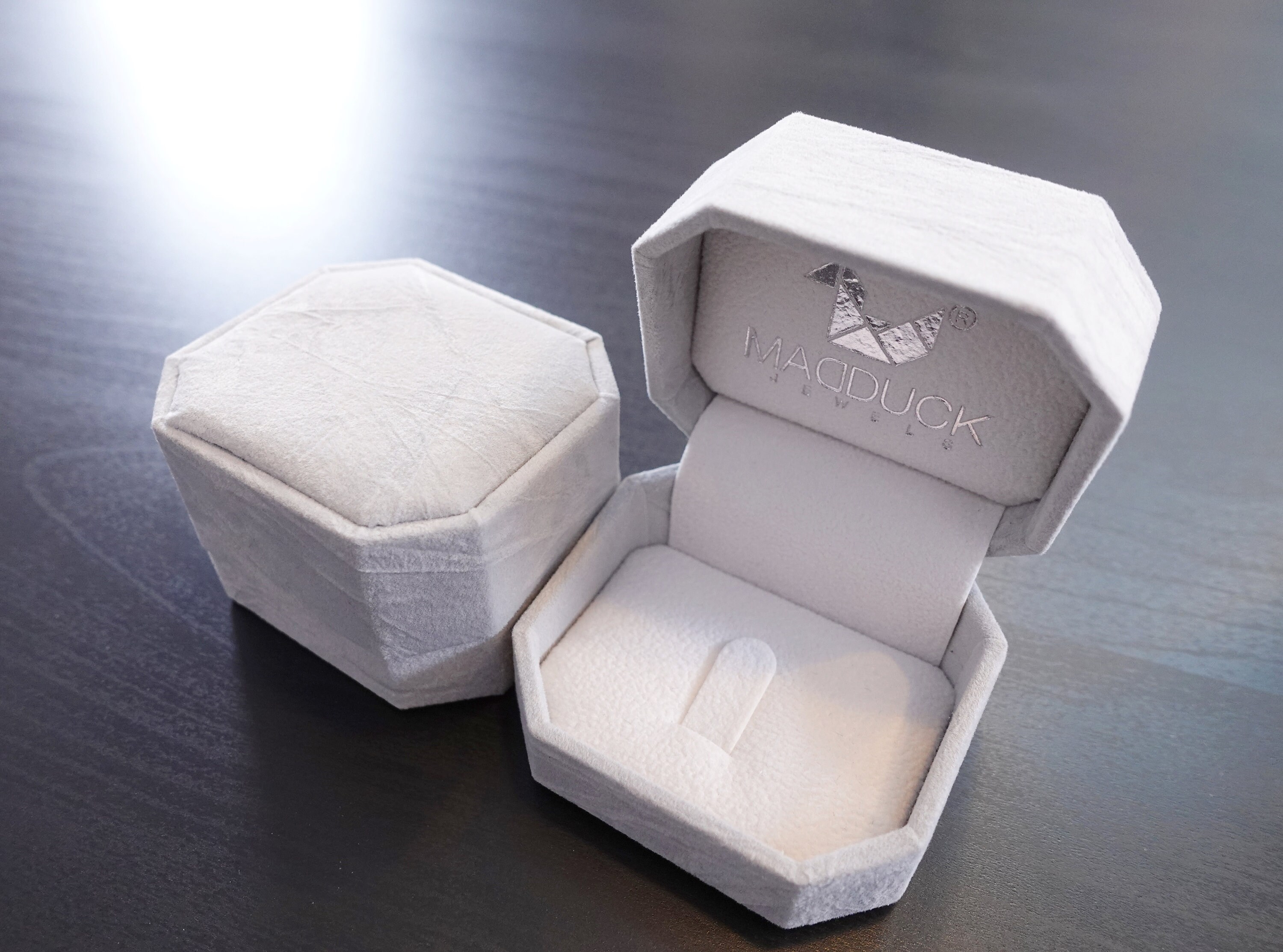 公式限定 福袋 - 公式通販オンラインショップ 2x4mm BAGUETTE Cut Cubic Zirconia / Sterling Silver 925 Ring 食器・サービングウェア