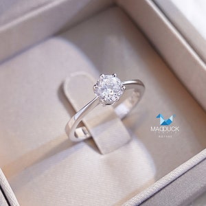 0.50 Cts Cubic Zirconia / Sterling Silver 925 Ring / Rhodium plated Nickel-Free / MadDuckJewels RG1505 image 1