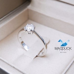 0.50 Cts Cubic Zirconia / Sterling Silver 925 Ring / Rhodium plated Nickel-Free / MadDuckJewels RG1505 image 3