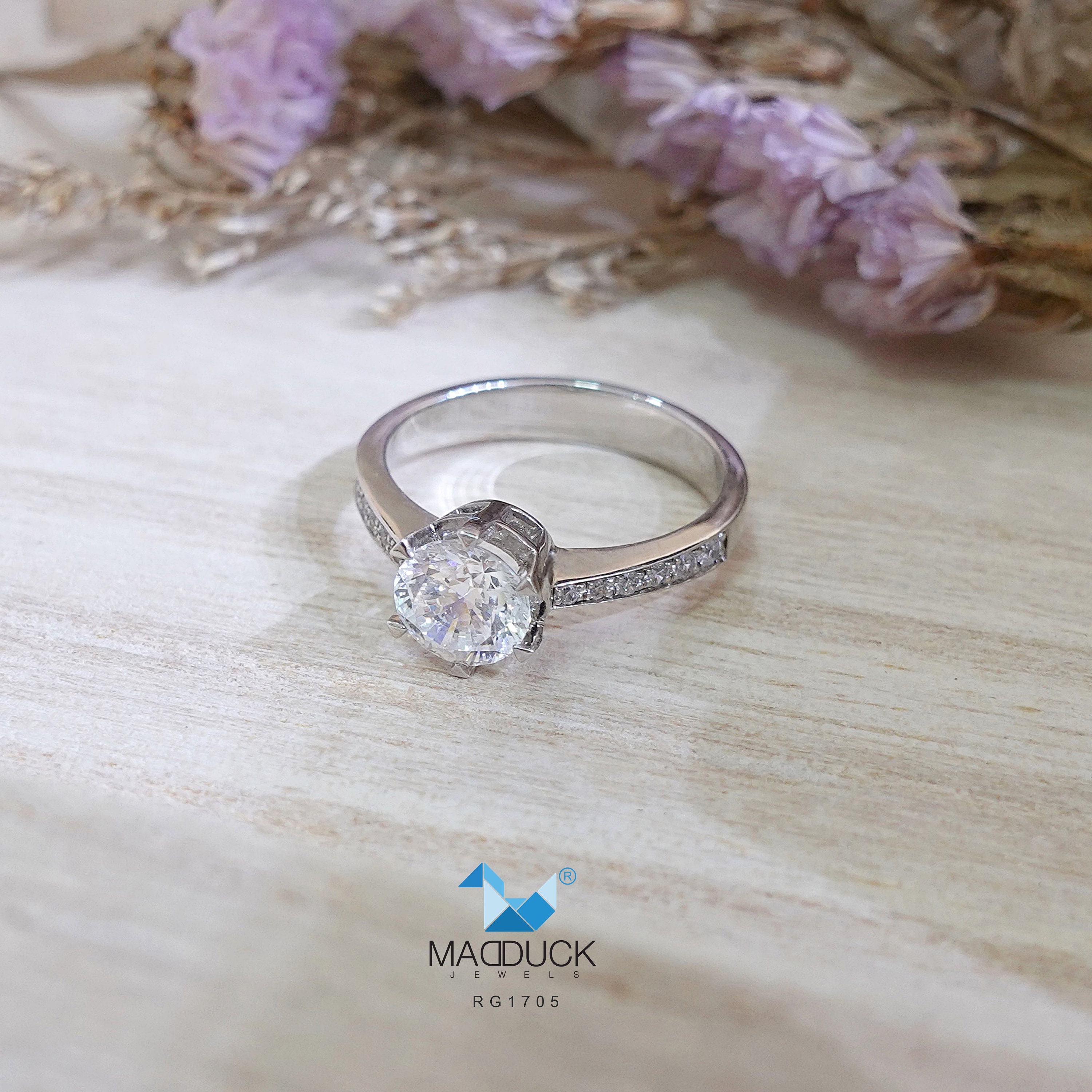 Anello in argento Sterling 925 con zirconia cubica / placcato rodio senza nichel / MadDuckJewels RG1470 - Italia